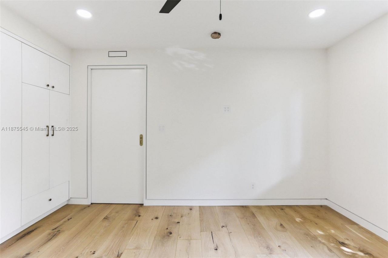 100 Edgewater Dr, Unit 142, Coral Gables, FL 33133 Photo