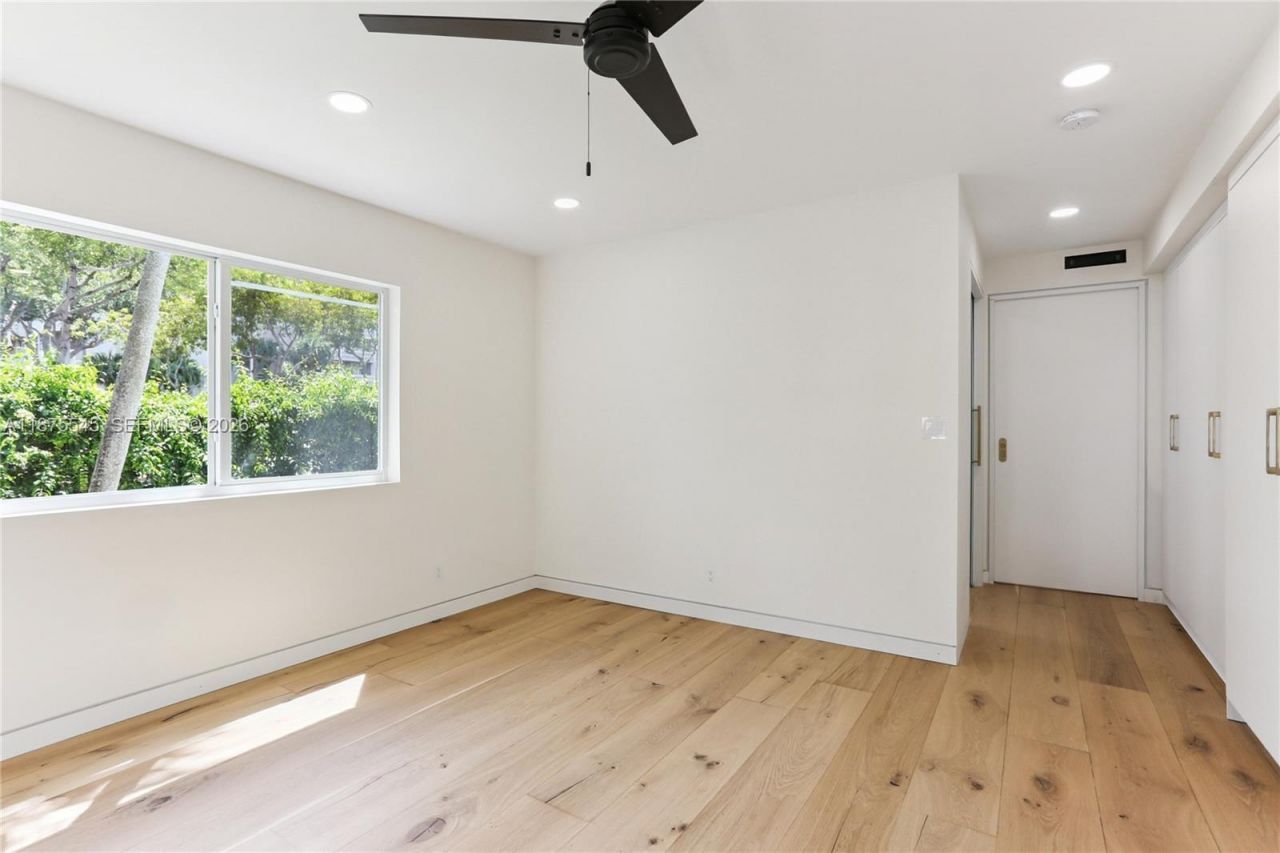 100 Edgewater Dr, Unit 142, Coral Gables, FL 33133 Photo