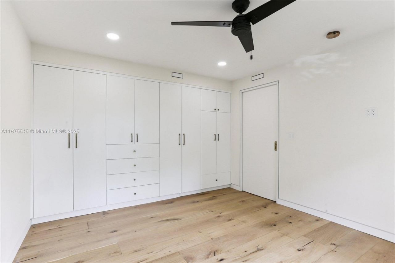 100 Edgewater Dr, Unit 142, Coral Gables, FL 33133 Photo