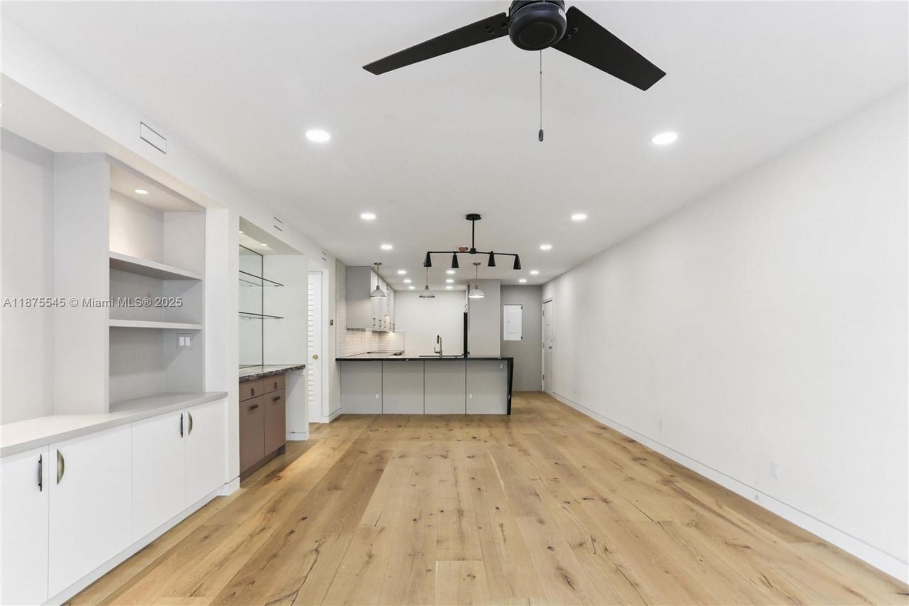 100 Edgewater Dr, Unit 142, Coral Gables, FL 33133 Photo