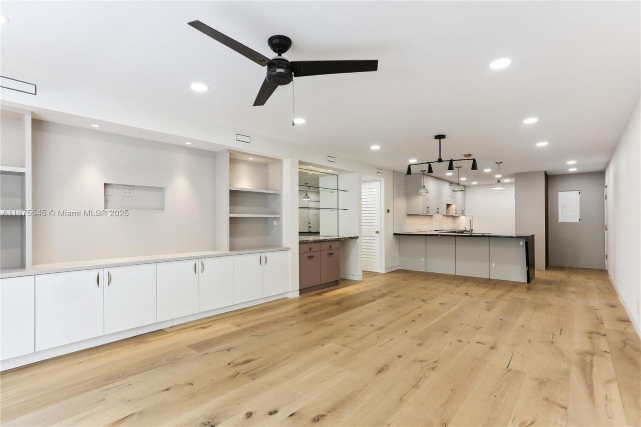 100 Edgewater Dr, Unit 142, Coral Gables, FL 33133 Photo