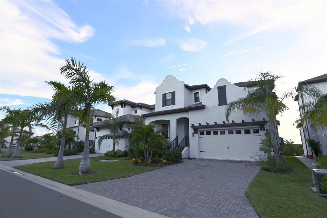 1056 Seagrape Drive, Ruskin, FL 33570 Photo
