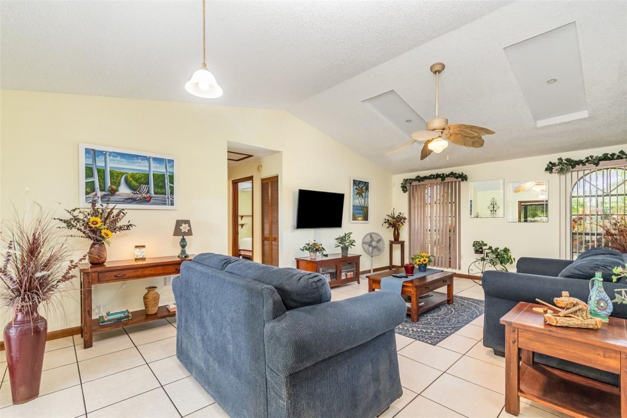 155 11th Avenue, Osteen, FL 32764 Photo