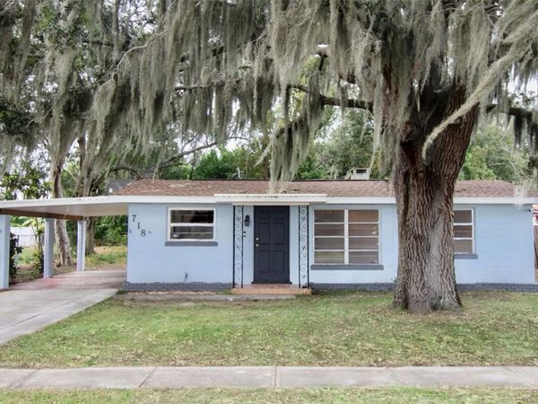 718 BAY STREET, SEBRING, FL 33870
