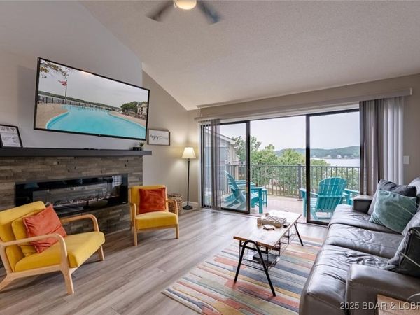 40 Robinwood Drive, Unit 3A, Lake Ozark, MO 65049