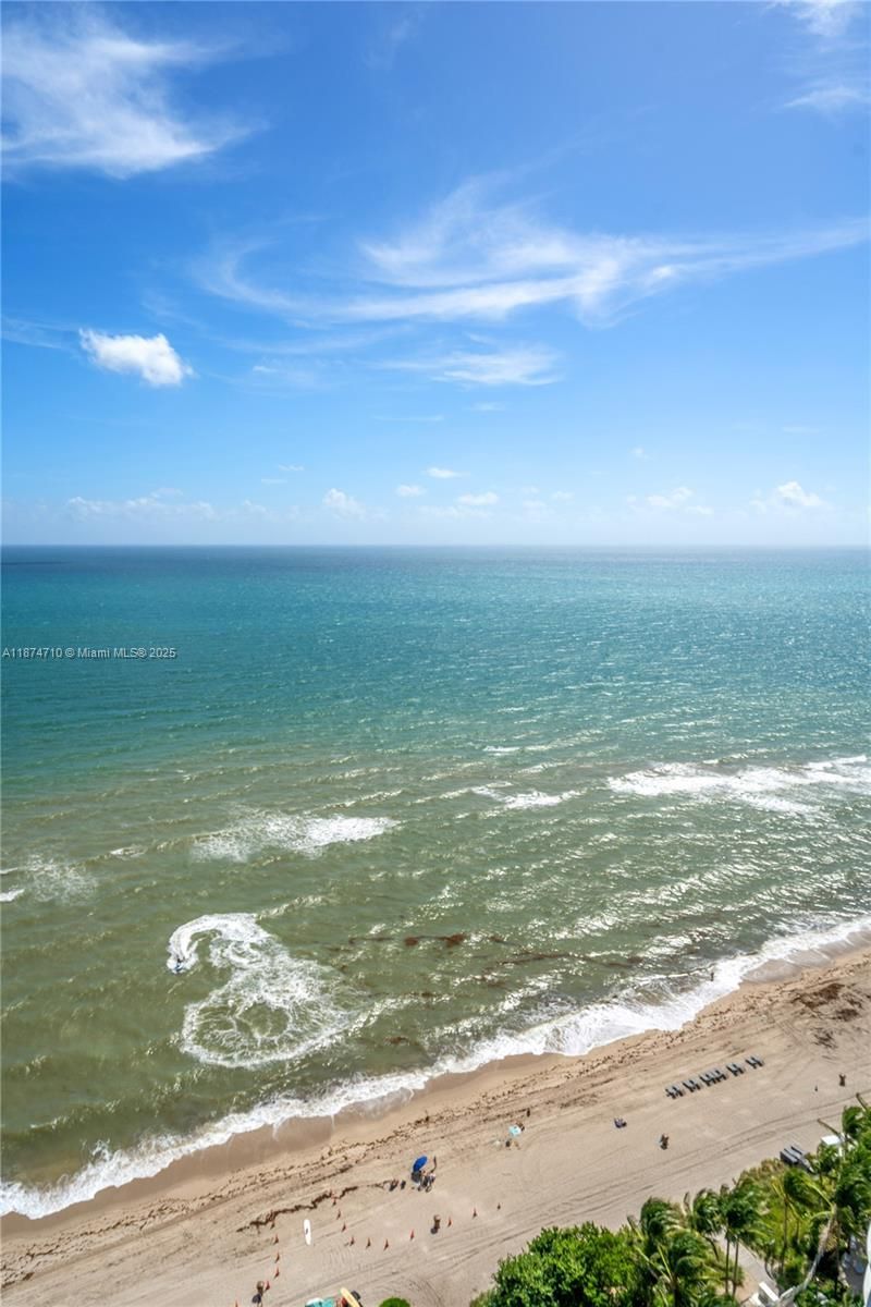 15811 Collins Ave, Unit 2407, Sunny Isles Beach, FL 33160 Photo