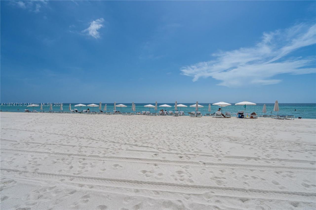 15811 Collins Ave, Unit 2407, Sunny Isles Beach, FL 33160 Photo