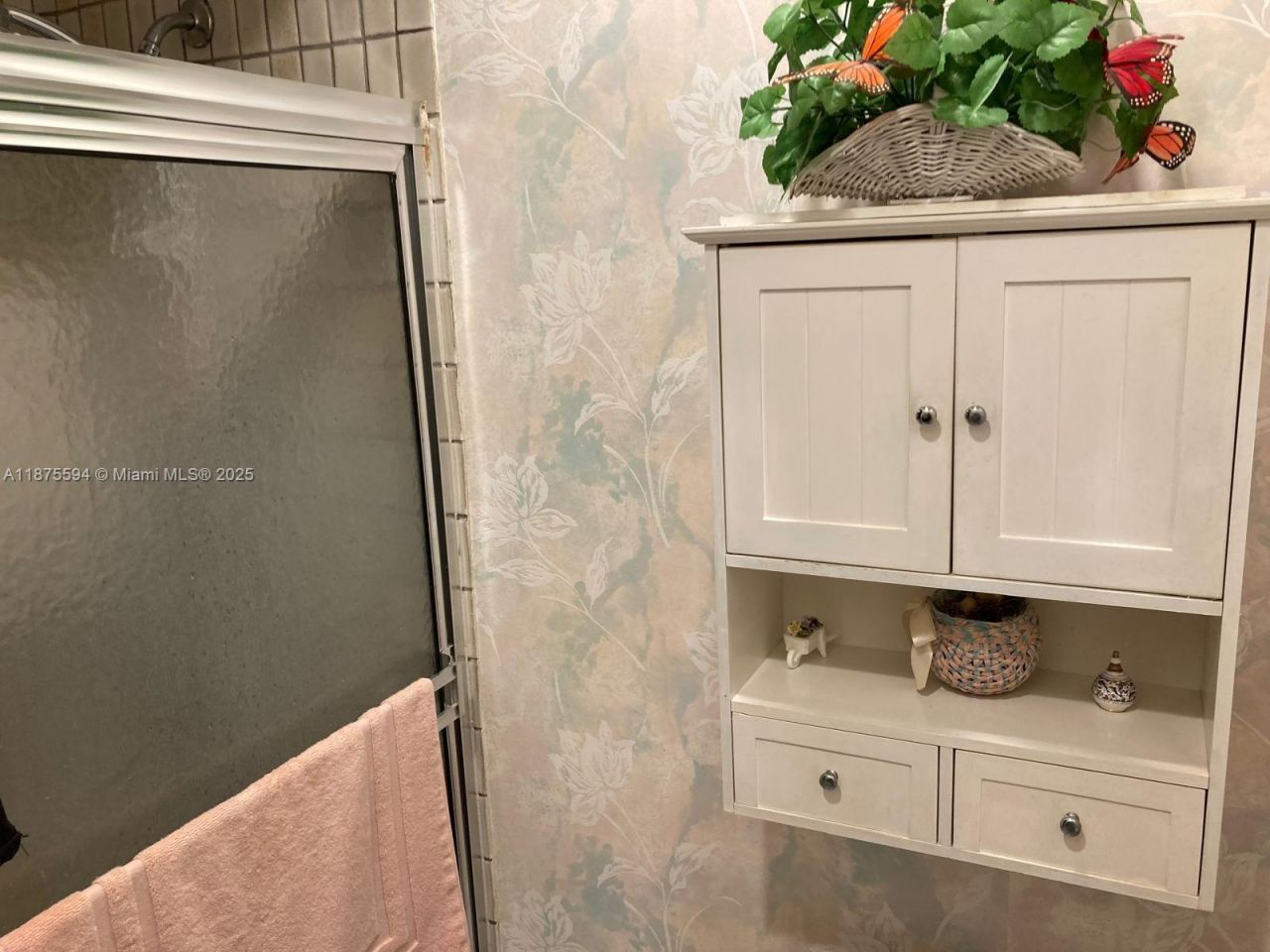 8124 SW 81st Ter, Miami, FL 33143 Photo