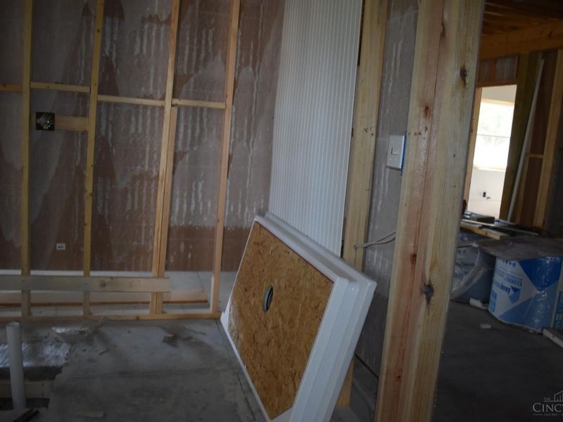 689 Duncanson Road, Whiteoak Twp, OH 45171 Photo 12