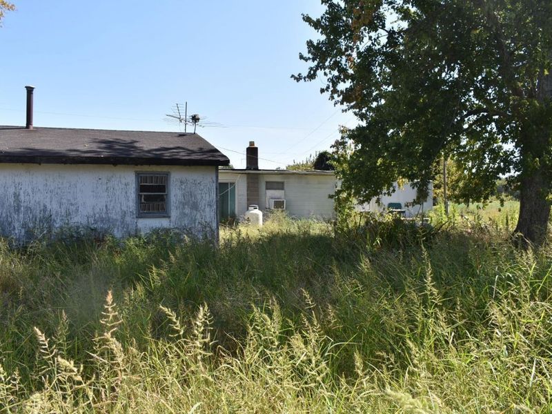 689 Duncanson Road, Whiteoak Twp, OH 45171 Photo 3