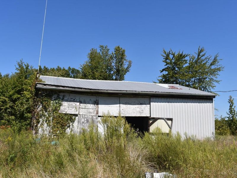 689 Duncanson Road, Whiteoak Twp, OH 45171 Photo 4