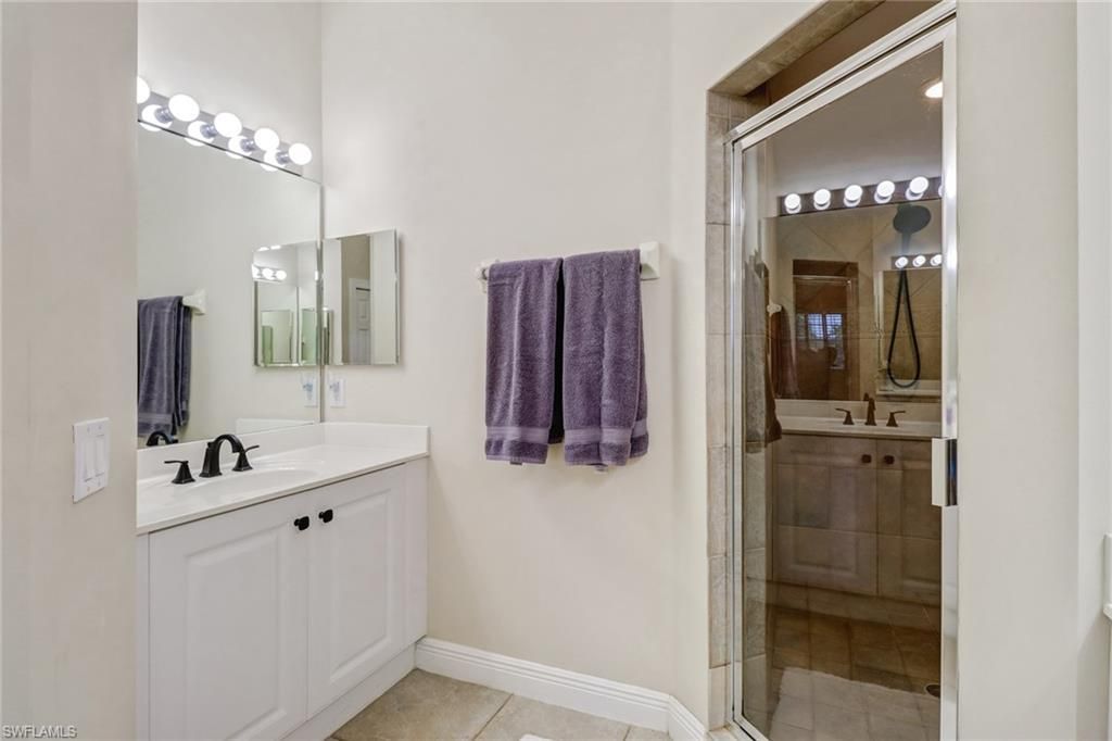 3960 Deer Crossing Ct, Unit 6-204, Naples, FL 34114 Photo