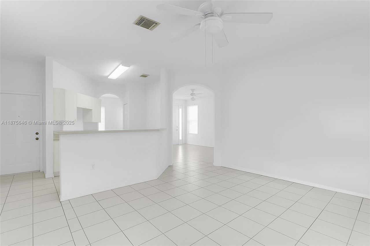 11742 SW 137th Pl, Miami, FL 33186 Photo