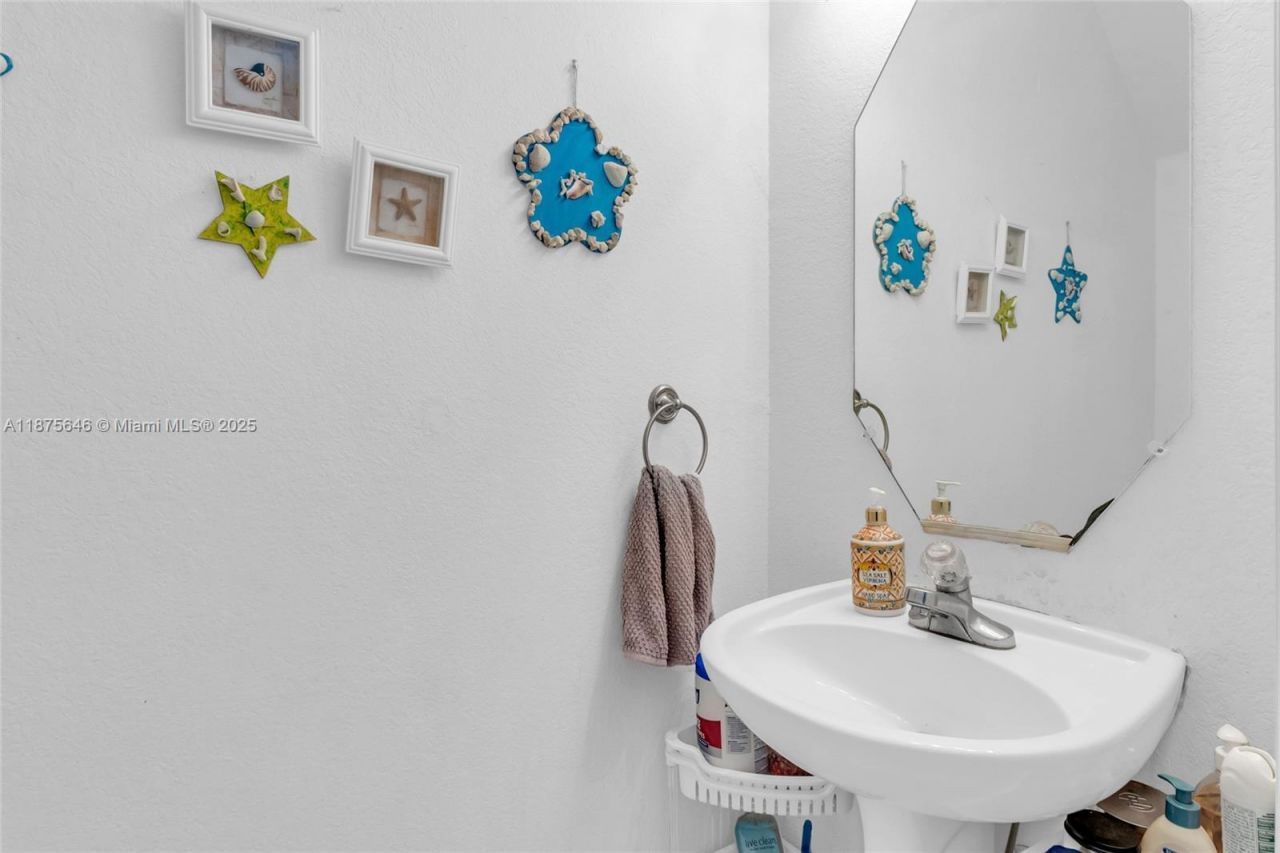 11742 SW 137th Pl, Miami, FL 33186 Photo