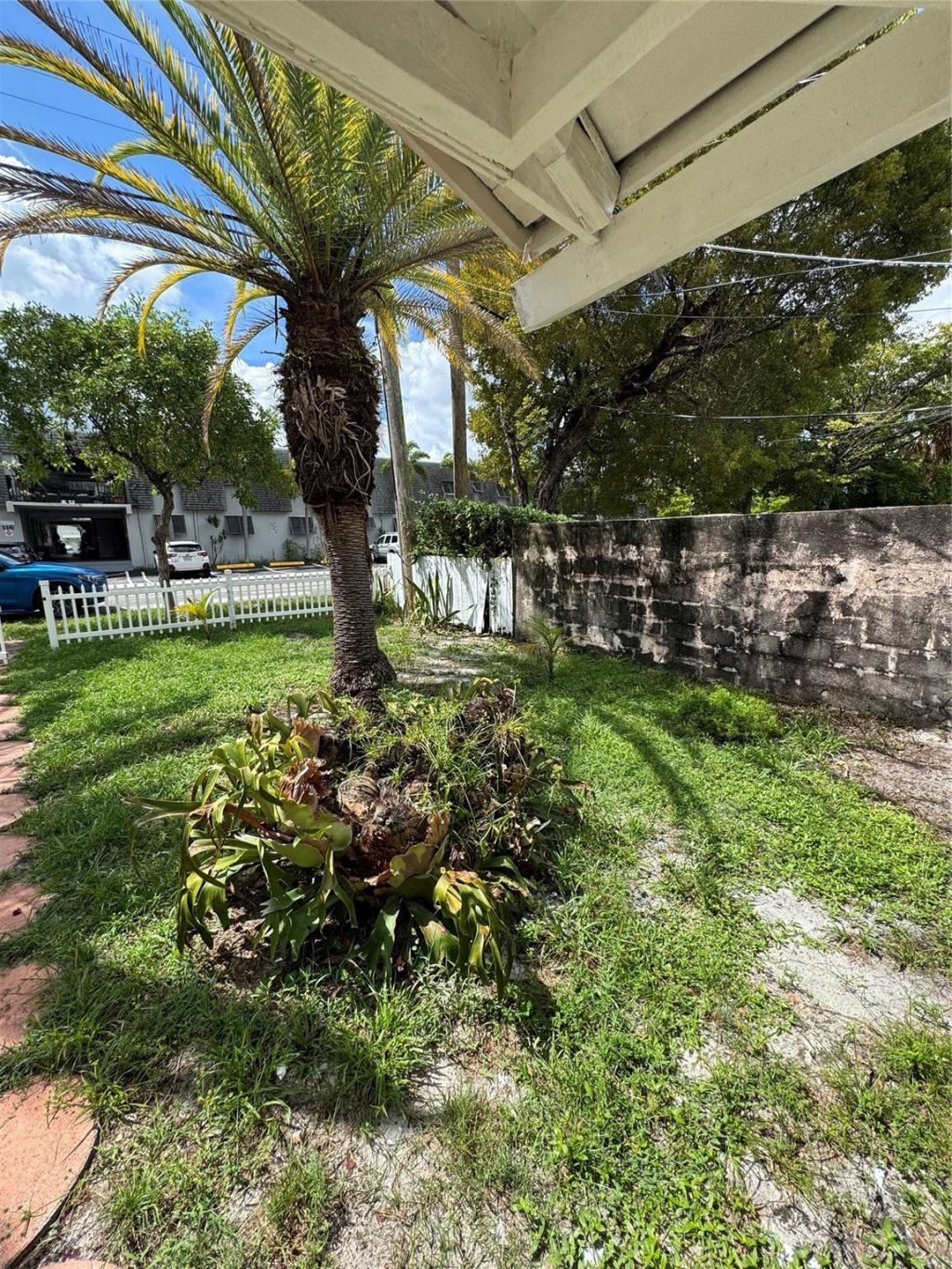 113 SE 4th Street, Hallandale Beach, FL 33009 Photo