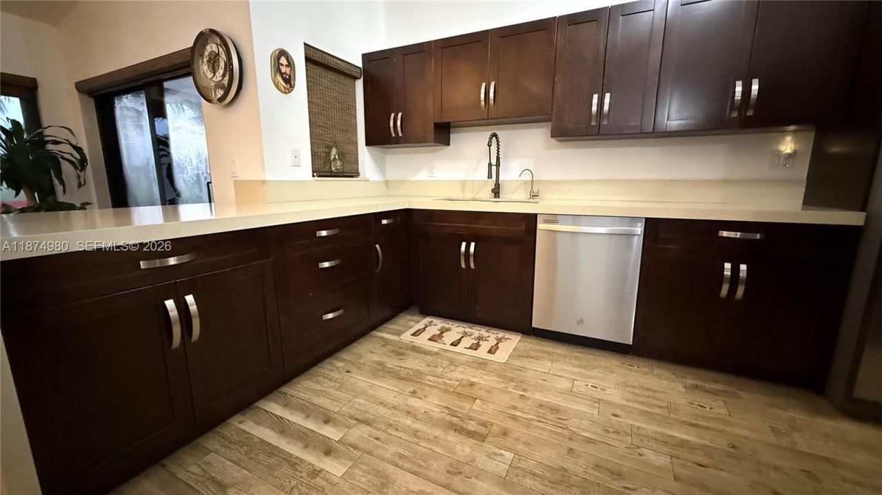 840 NW 134th Ave, Miami, FL 33182 Photo