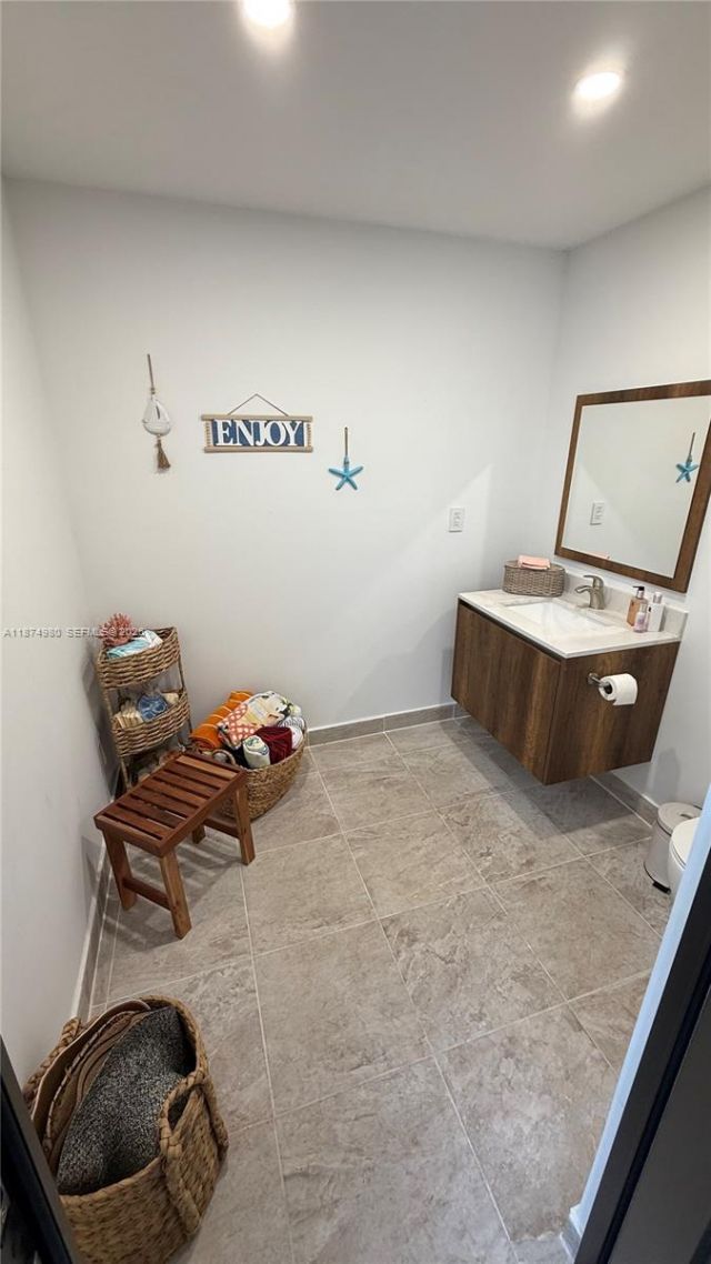 840 NW 134th Ave, Miami, FL 33182 Photo