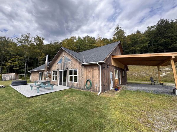 485 Smith Road, Fayston, VT 05660