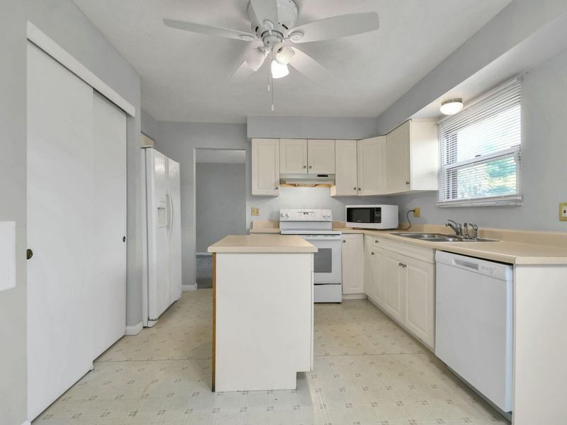 6930 Tanya Terrace, Reynoldsburg, OH 43068 Photo 11