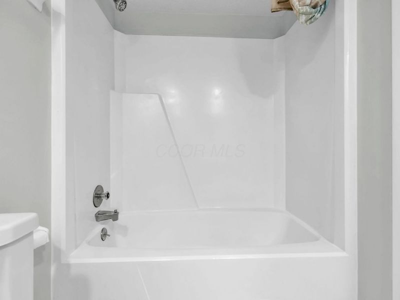 6930 Tanya Terrace, Reynoldsburg, OH 43068 Photo 23