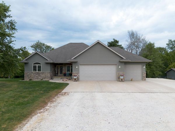 32191 Timber Ridge Drive, Steamboat Rock, IA 50672