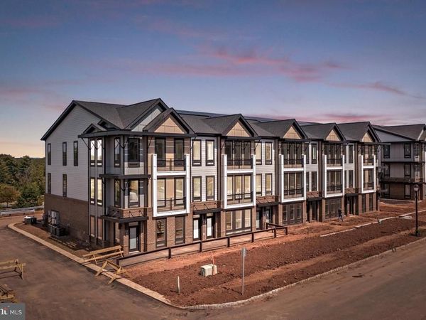 108 VILLAGE DRIVE, SKILLMAN, NJ 08558