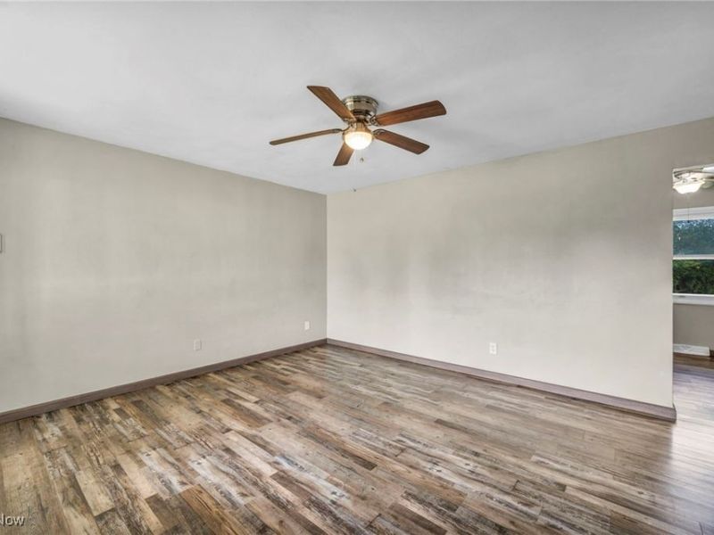 1931 Mark Drive, Lorain, OH 44052 Photo 12