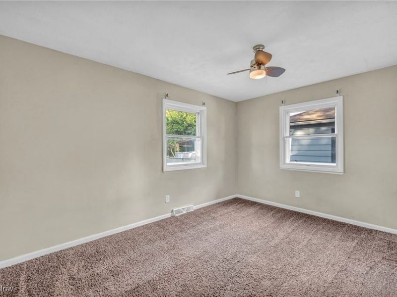 1931 Mark Drive, Lorain, OH 44052 Photo 13