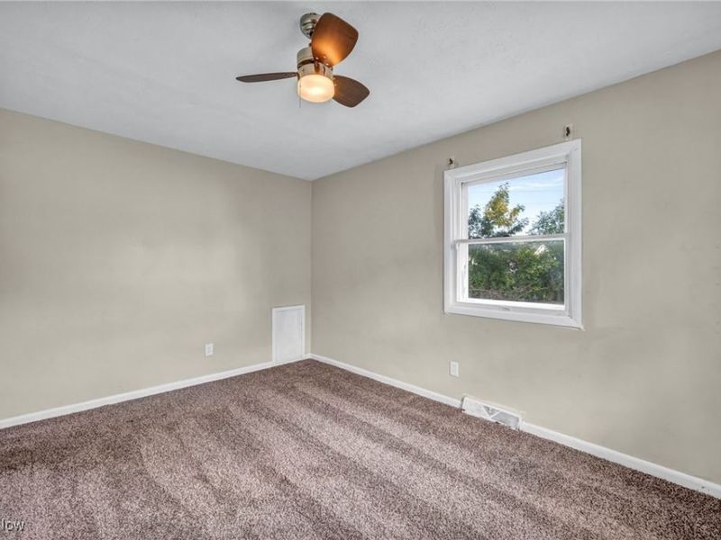 1931 Mark Drive, Lorain, OH 44052 Photo 16