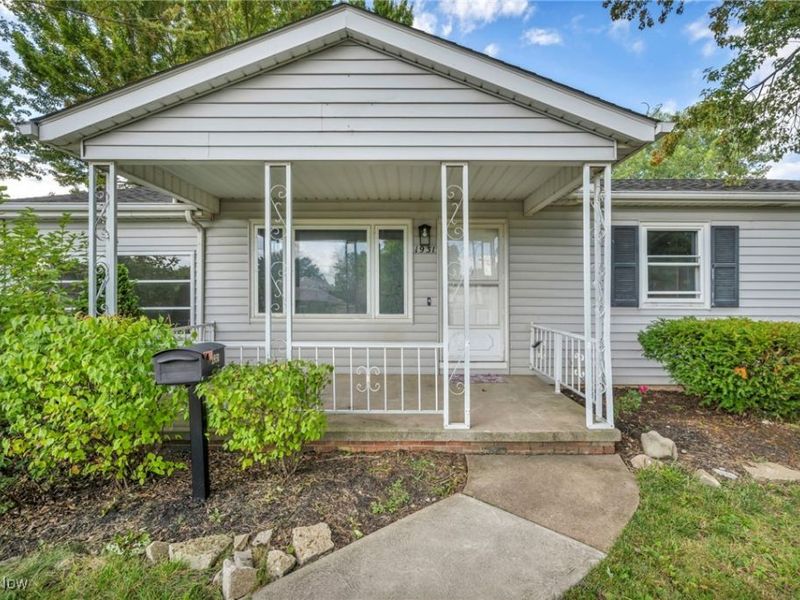 1931 Mark Drive, Lorain, OH 44052 Photo 4