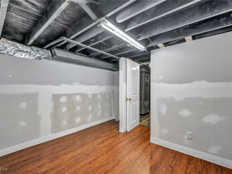 1931 Mark Drive, Lorain, OH 44052 Photo 42