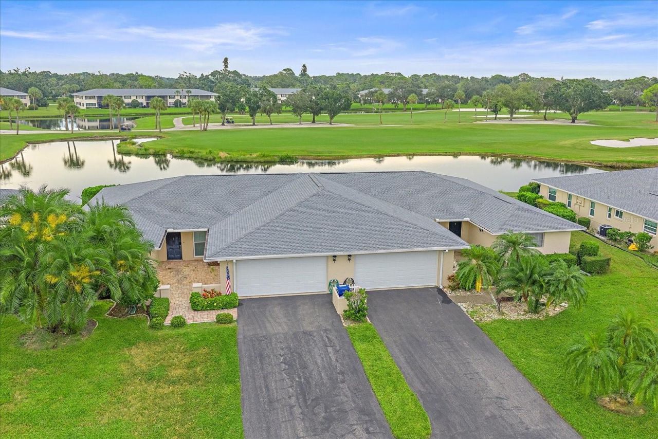 7077 W Country Club Drive N, Sarasota, FL 34243 Photo