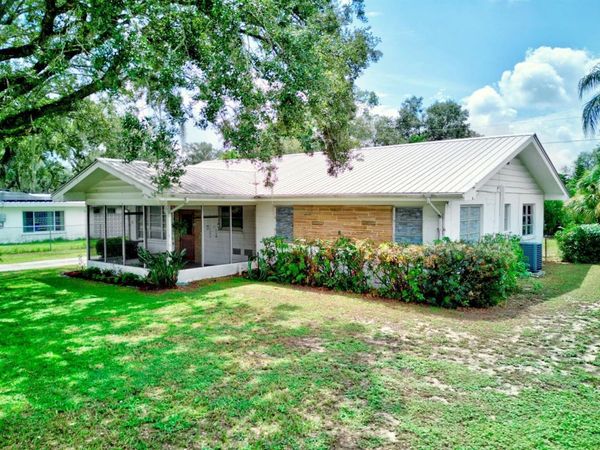 5 W WOLF STREET, AVON PARK, FL 33825