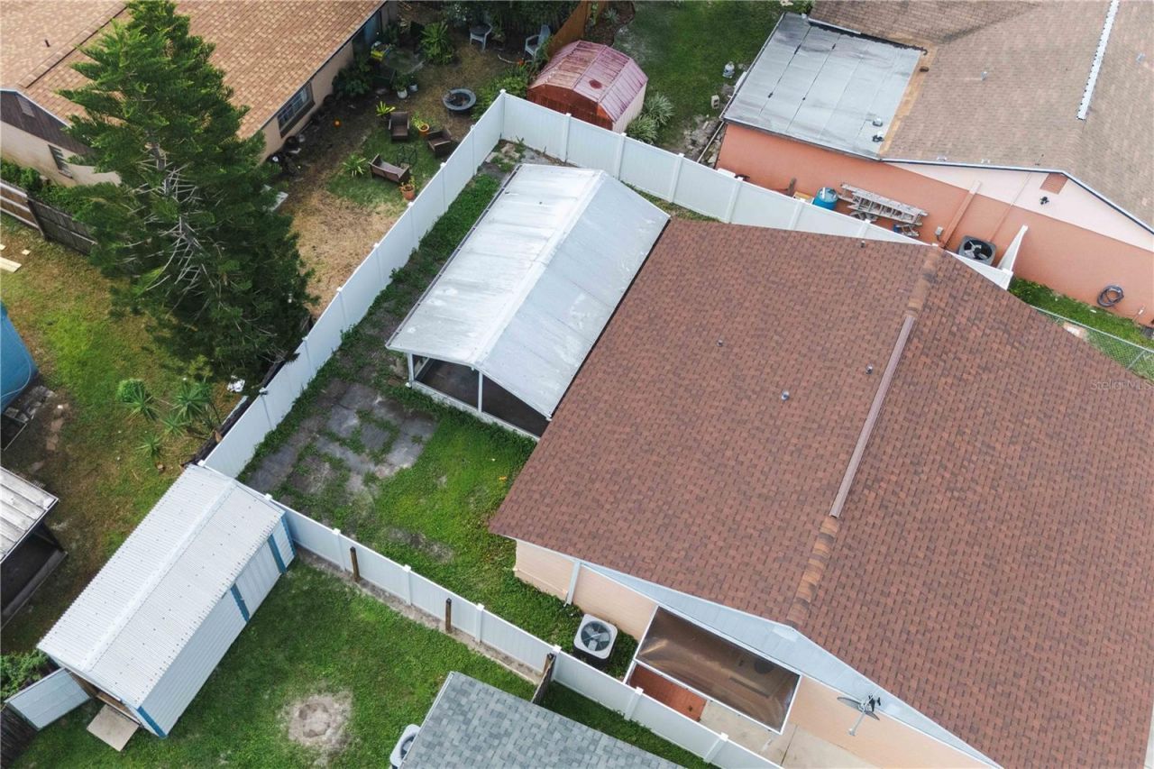 16009 Saddle Creek Drive, Tampa, FL 33618 Photo