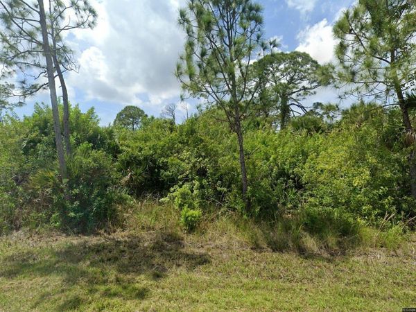 4073 CHIPPEWA STREET, PORT CHARLOTTE, FL 33981