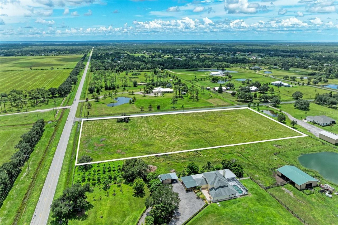 23221 63rd Avenue E, Bradenton, FL 34211 Photo