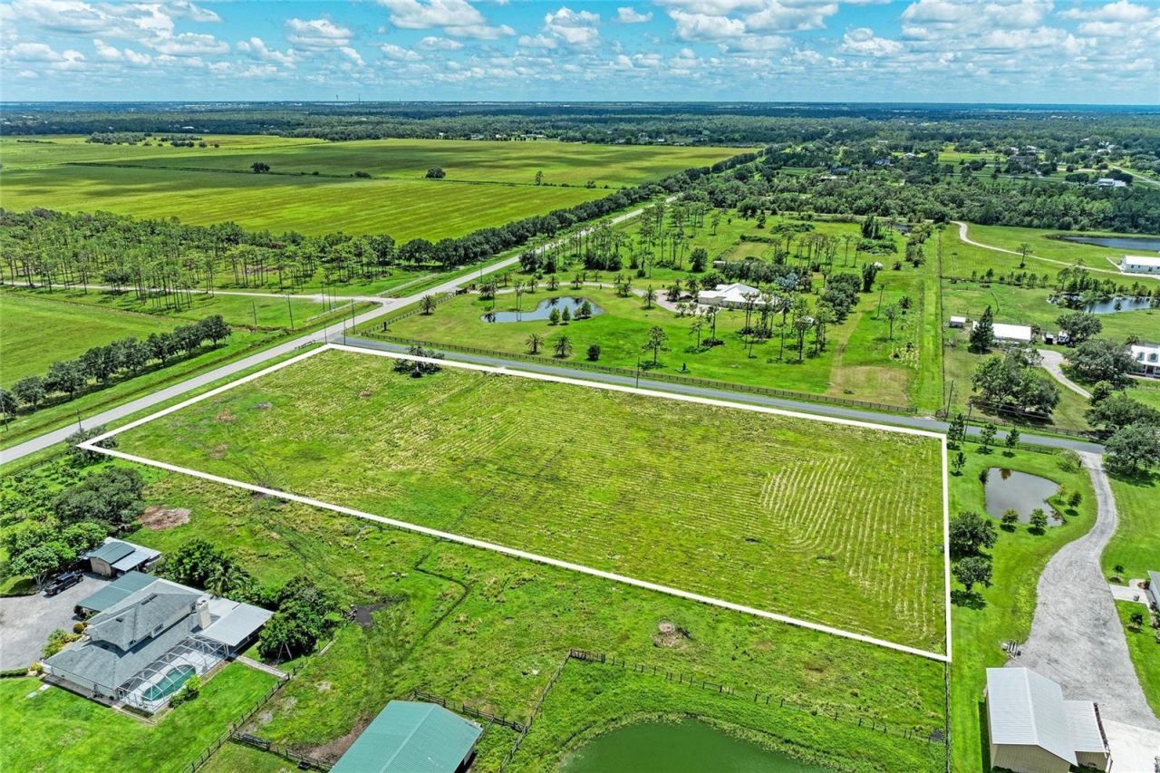 23221 63rd Avenue E, Bradenton, FL 34211 Photo