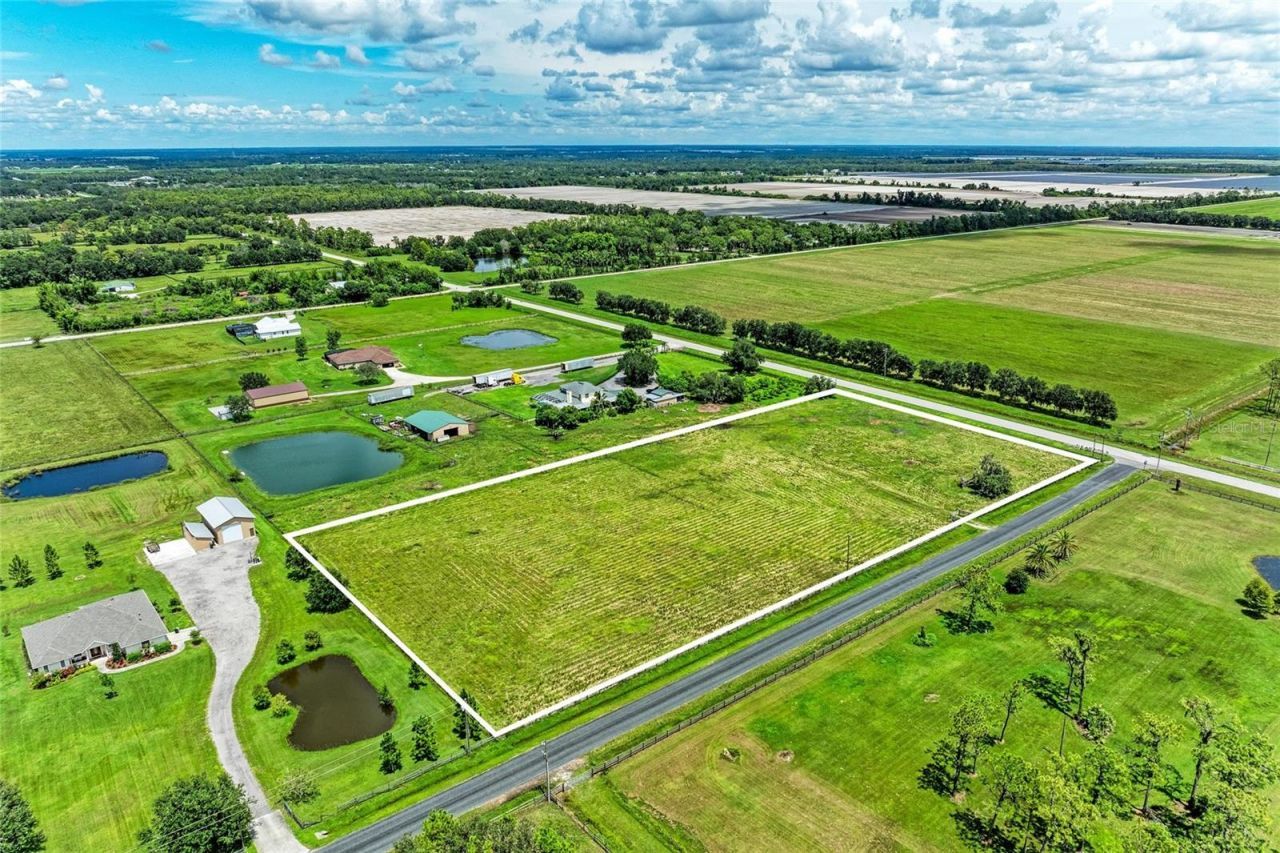 23221 63rd Avenue E, Bradenton, FL 34211 Photo