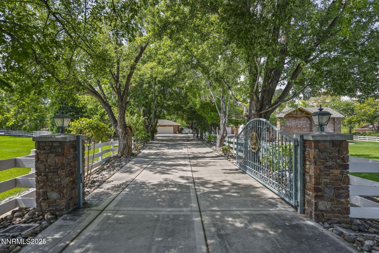 2100 Holcomb Ranch Lane, Reno, NV 89511 Photo