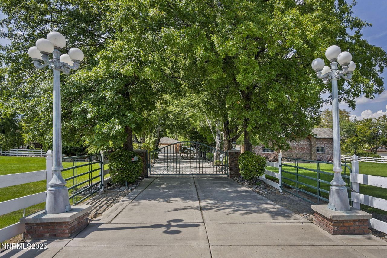 2100 Holcomb Ranch Lane, Reno, NV 89511 Photo