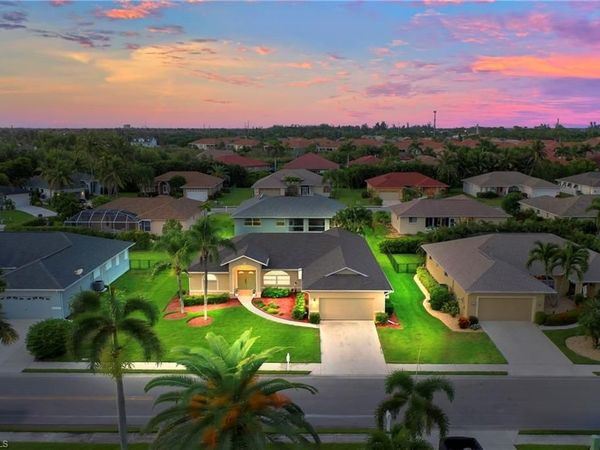 8886 Staghorn WAY, FORT MYERS, FL 33908