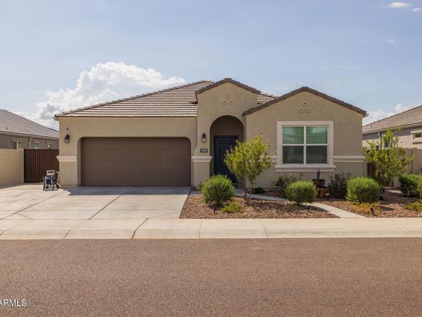 19031 W SHEFFER Avenue, Buckeye, AZ 85326