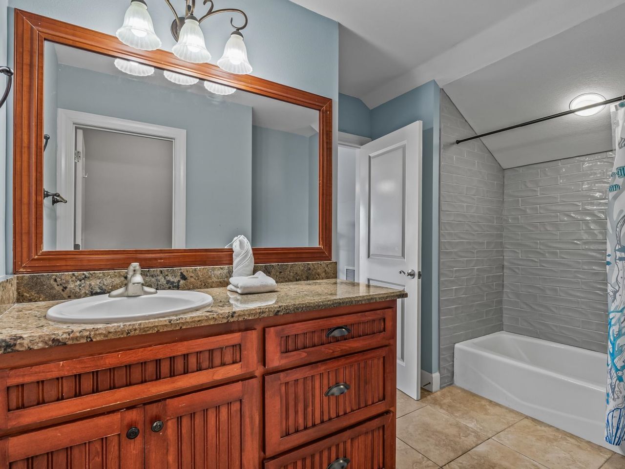 1604 Ivy Way, Saint George Island, FL 32328 Photo