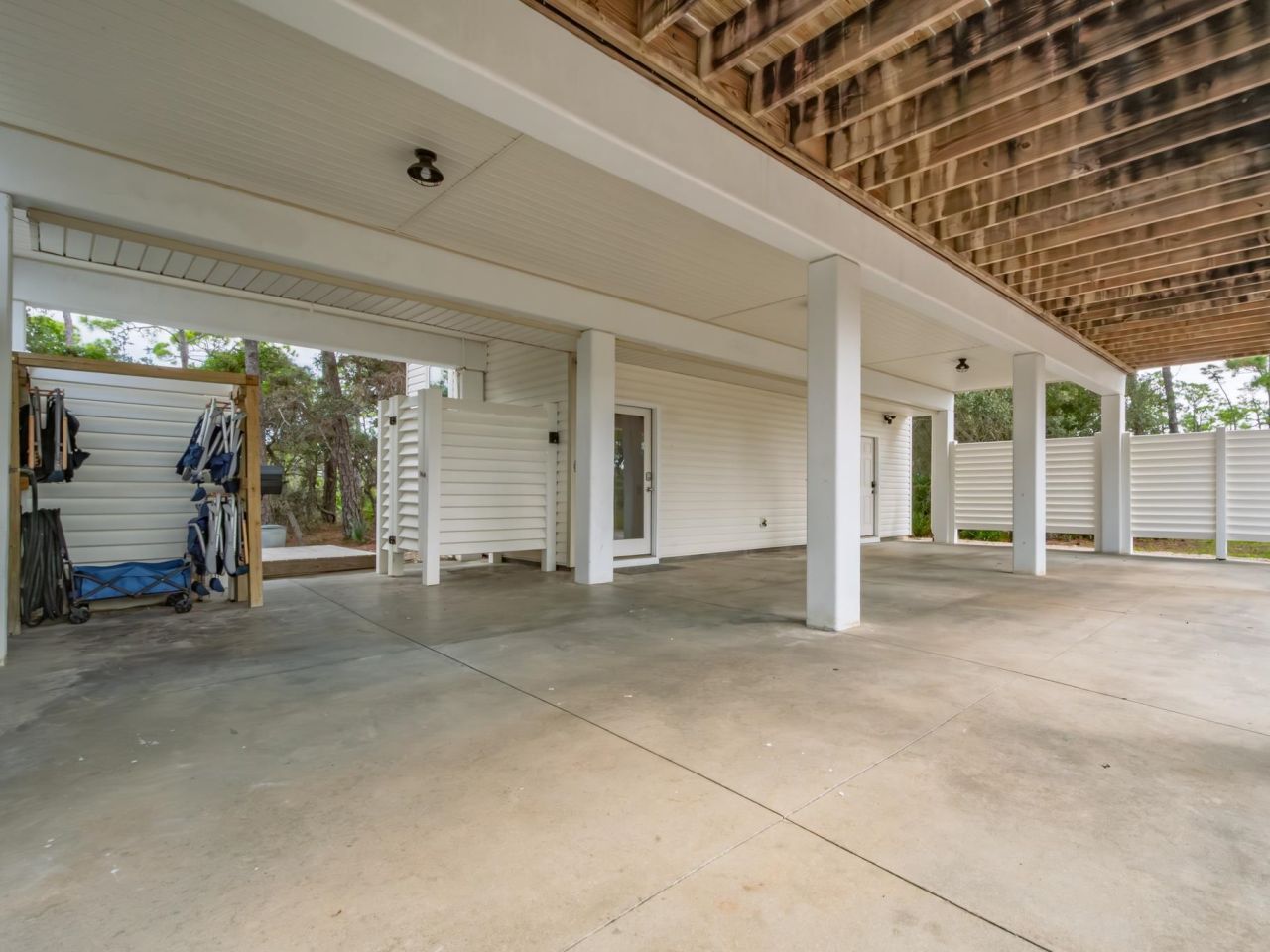 1604 Ivy Way, Saint George Island, FL 32328 Photo