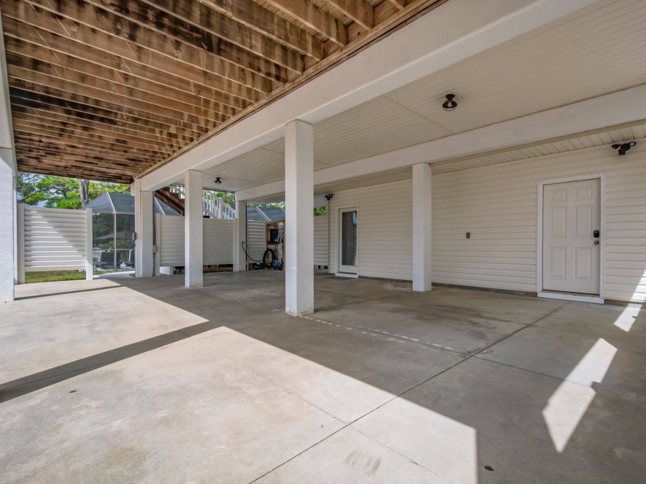 1604 Ivy Way, Saint George Island, FL 32328 Photo