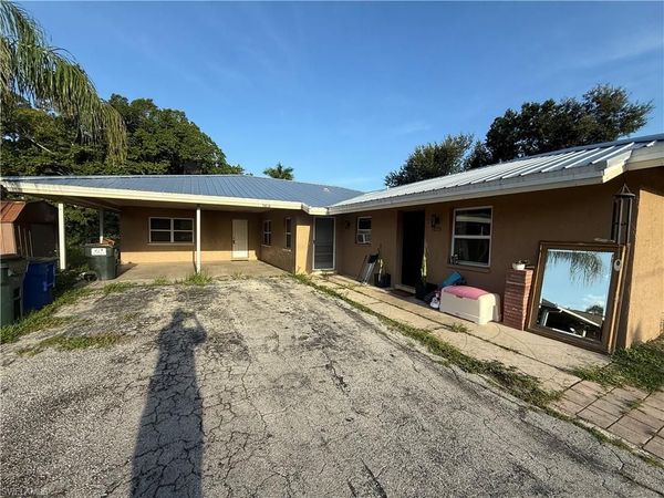 5820 Algiers ST, FORT MYERS, FL 33919