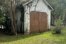 851 S Carlisle Street photo 4