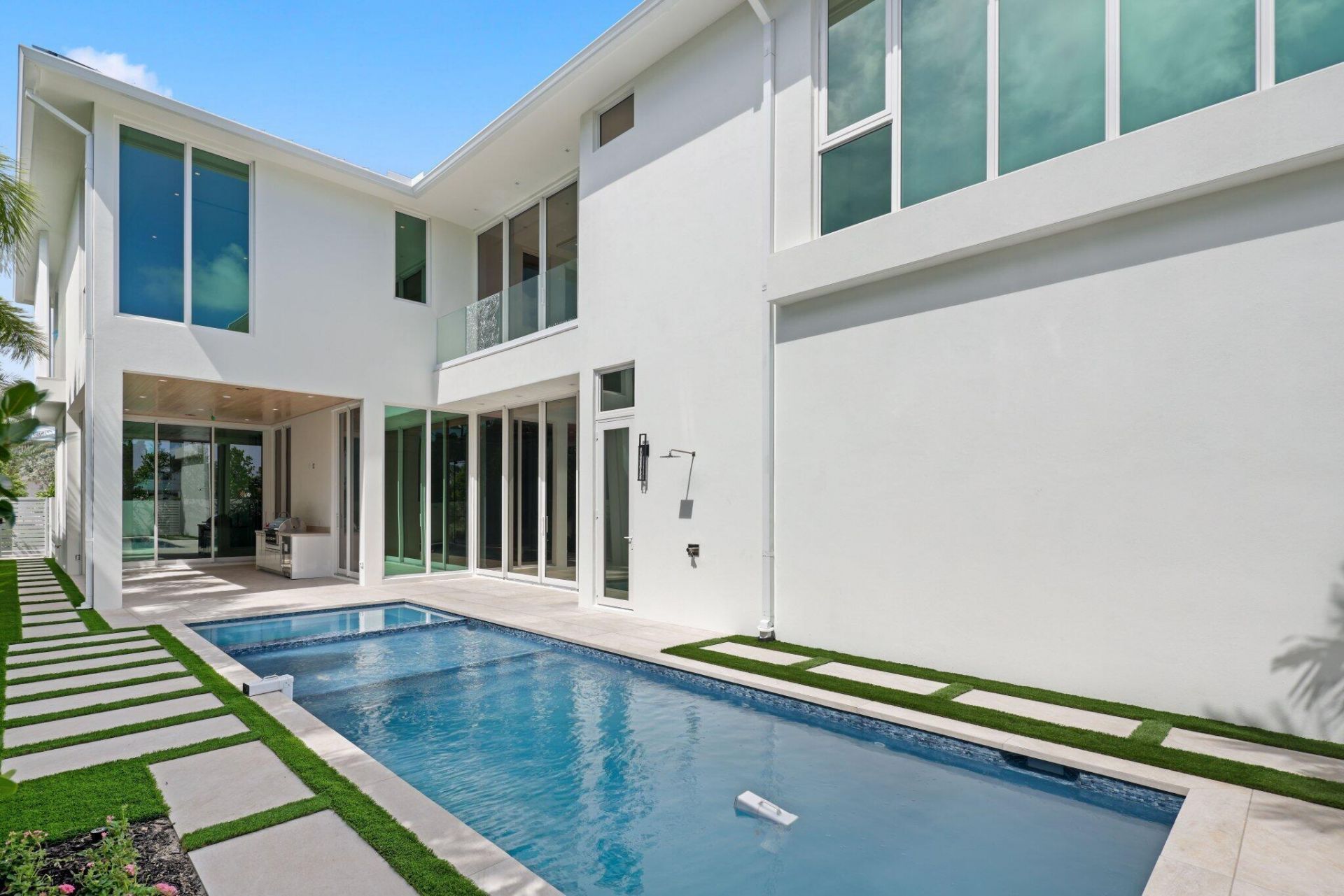 320 Grove Place, Delray Beach, FL 33444 Photo