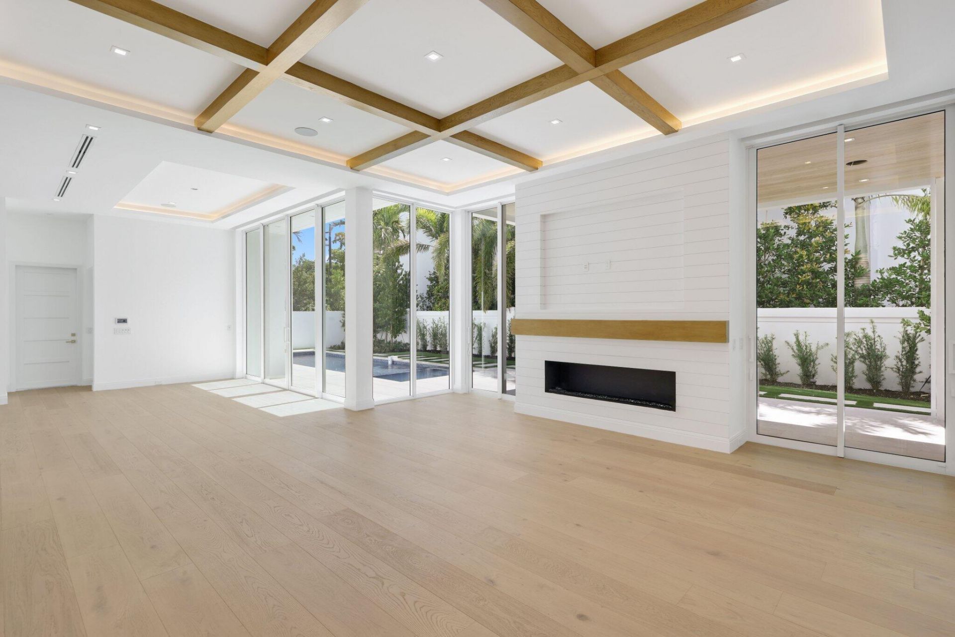 320 Grove Place, Delray Beach, FL 33444 Photo