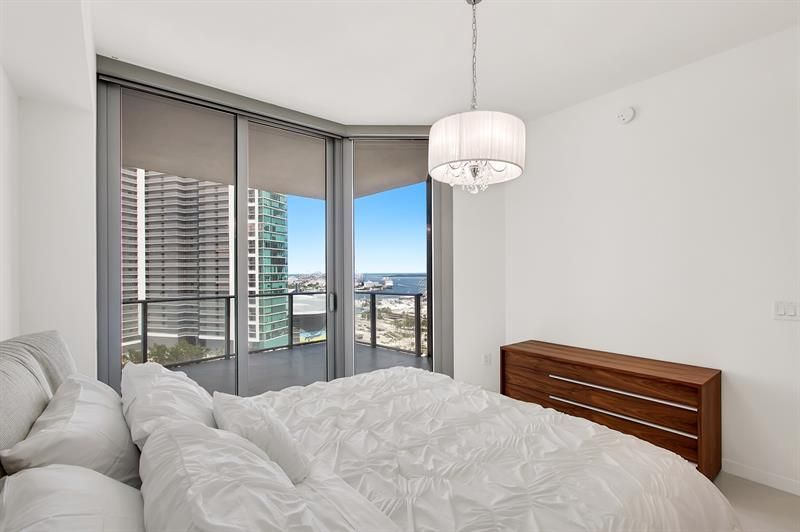 851 NE 1st Avenue, Unit 2005, Miami, FL 33132 Photo